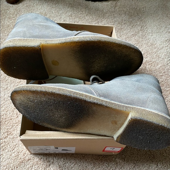 Gray Suede Women's Shoes - Picture 4 of 6